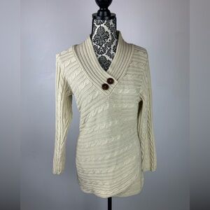 Venus Cream Cable Knit Sweater size M